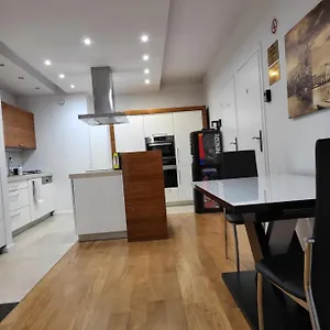 Amber 127 Apartament